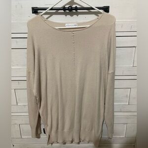 Ninexis S/M Beige Long Sleeve Boutique